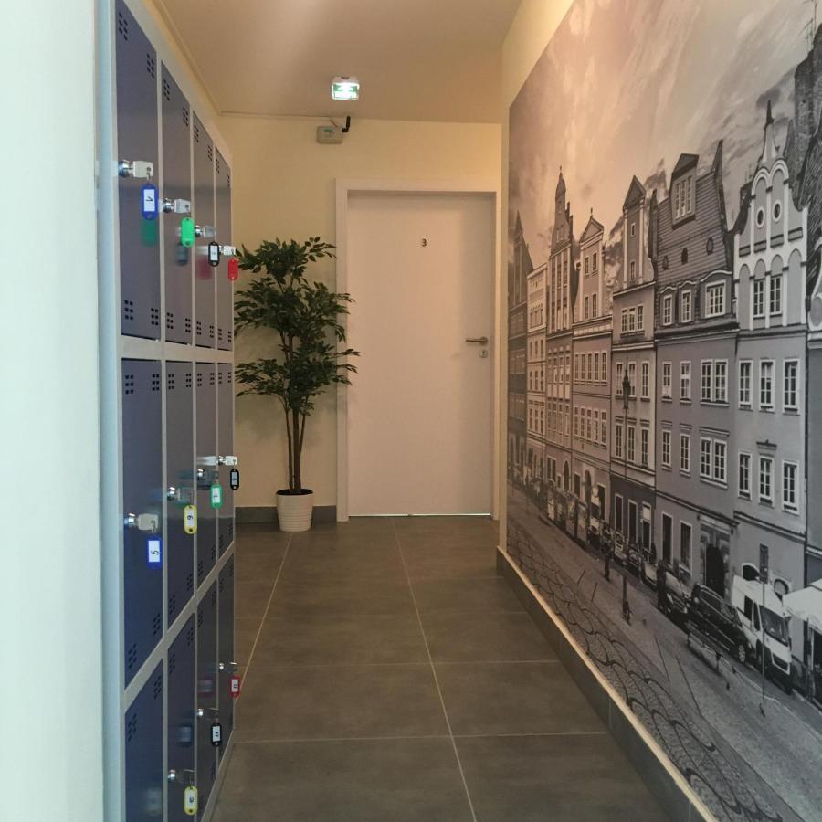 Hostel Opolska 11-19 Вроцлав Экстерьер фото