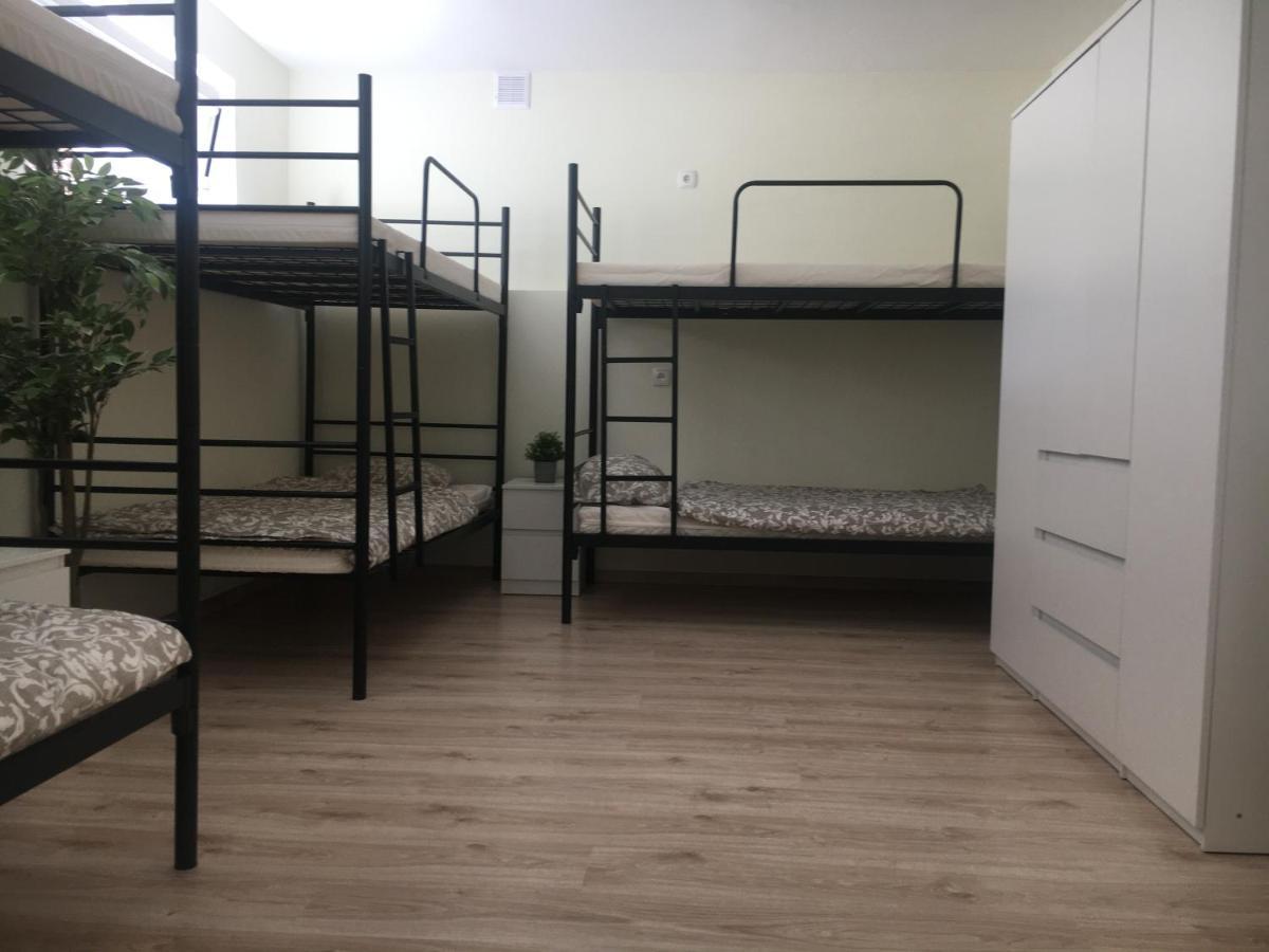Hostel Opolska 11-19 Вроцлав Экстерьер фото