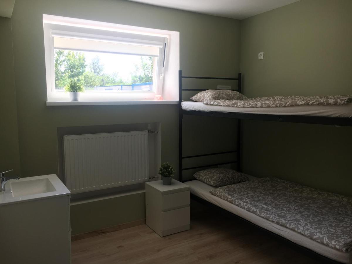 Hostel Opolska 11-19 Вроцлав Экстерьер фото